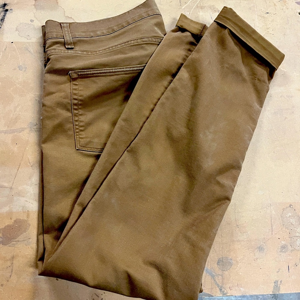 Carhartt WIP pants. 33x32 khaki
